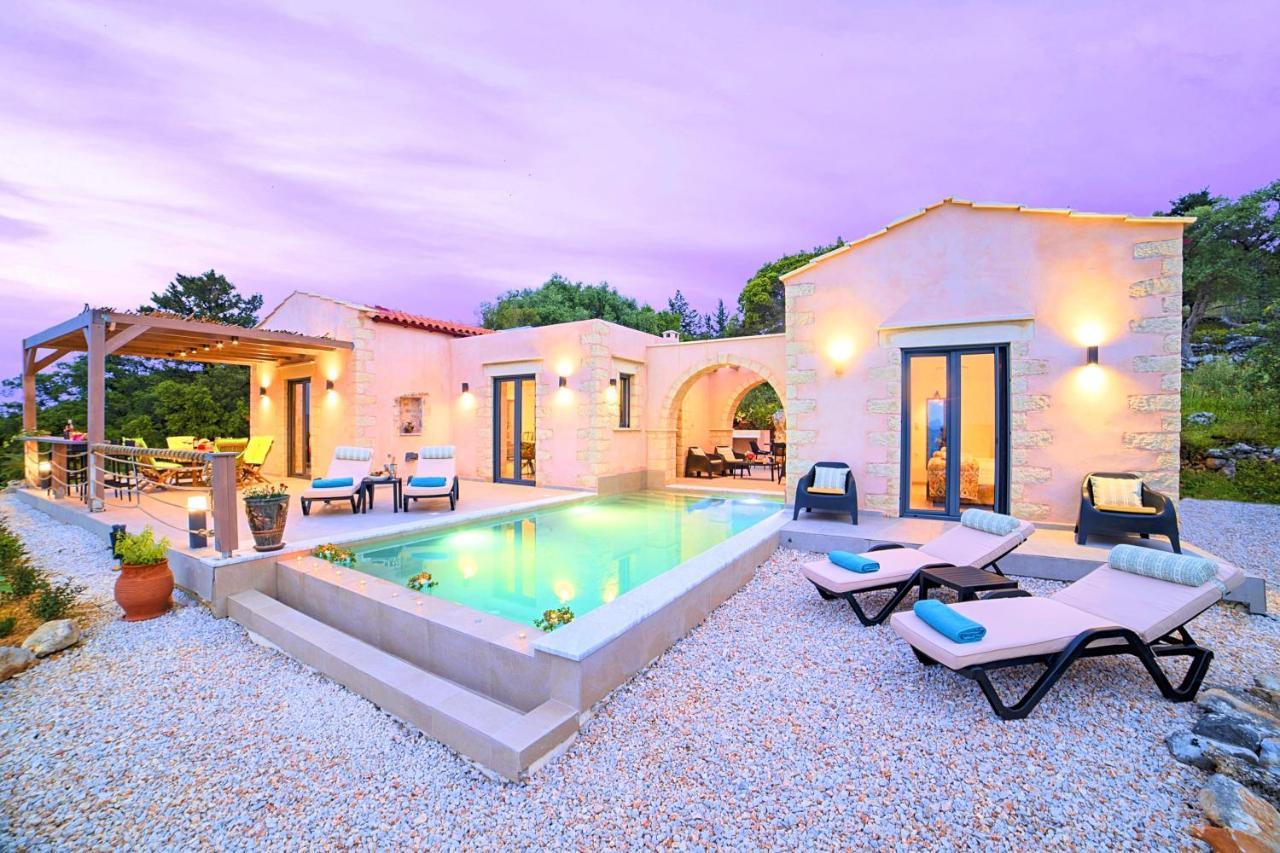 Villa Vardis Heated Pool Vryses エクステリア 写真